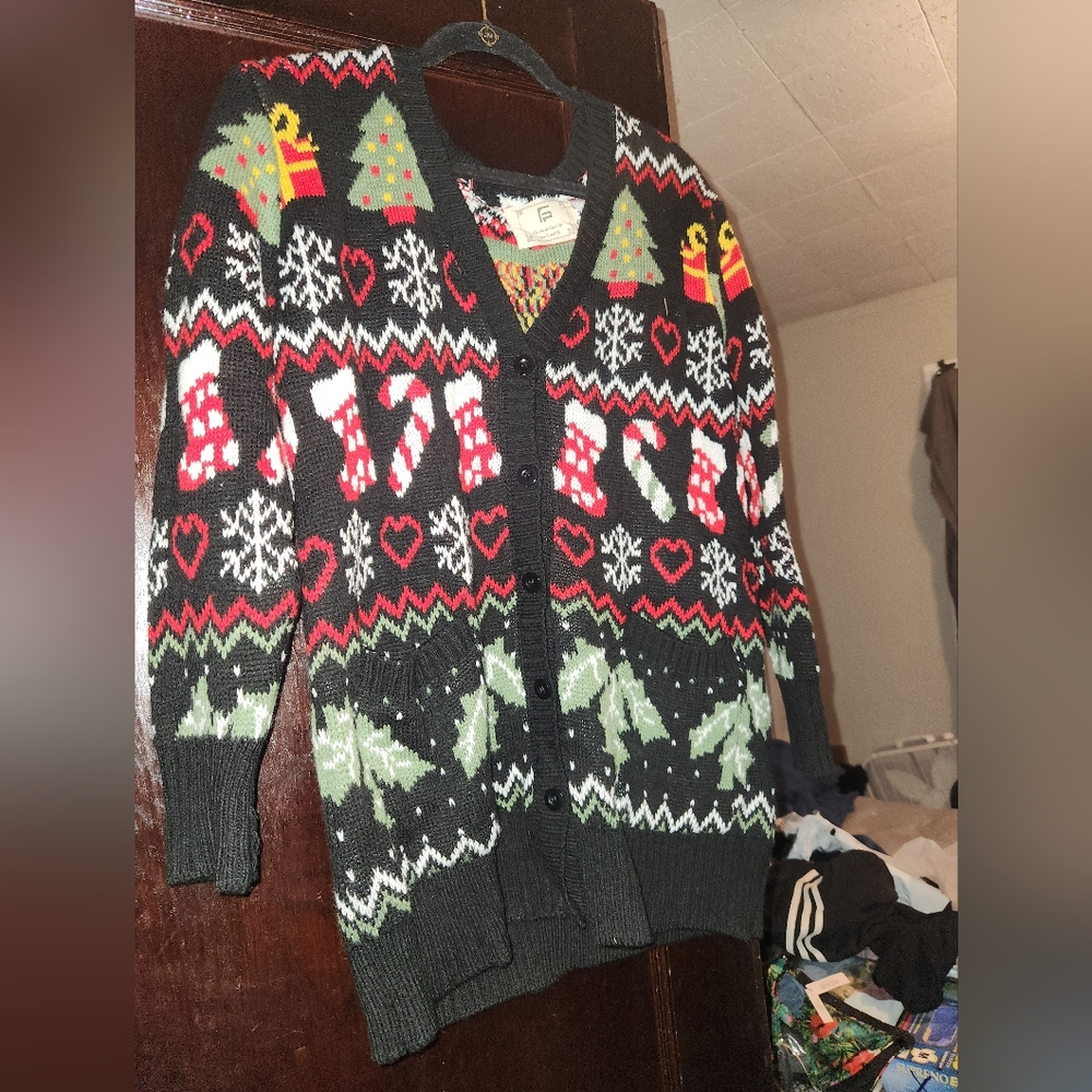 Womens or mens Christmas 🎄 sweater🎅